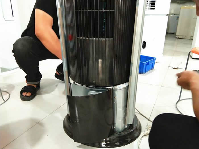 空调清洗要清洗出空调里面的灰尘和细菌