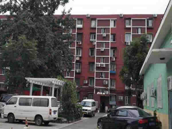 丰台区六里桥附近空调清洗公司