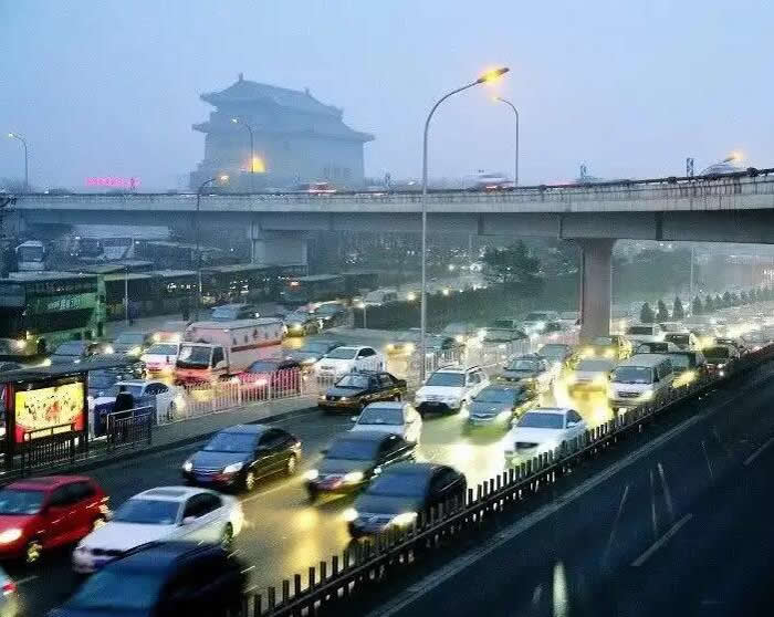 西城区六铺炕街道附近小区清洗热水器