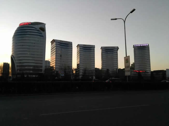 朝阳区十八里店周边街道及小区周师傅清洗热水器